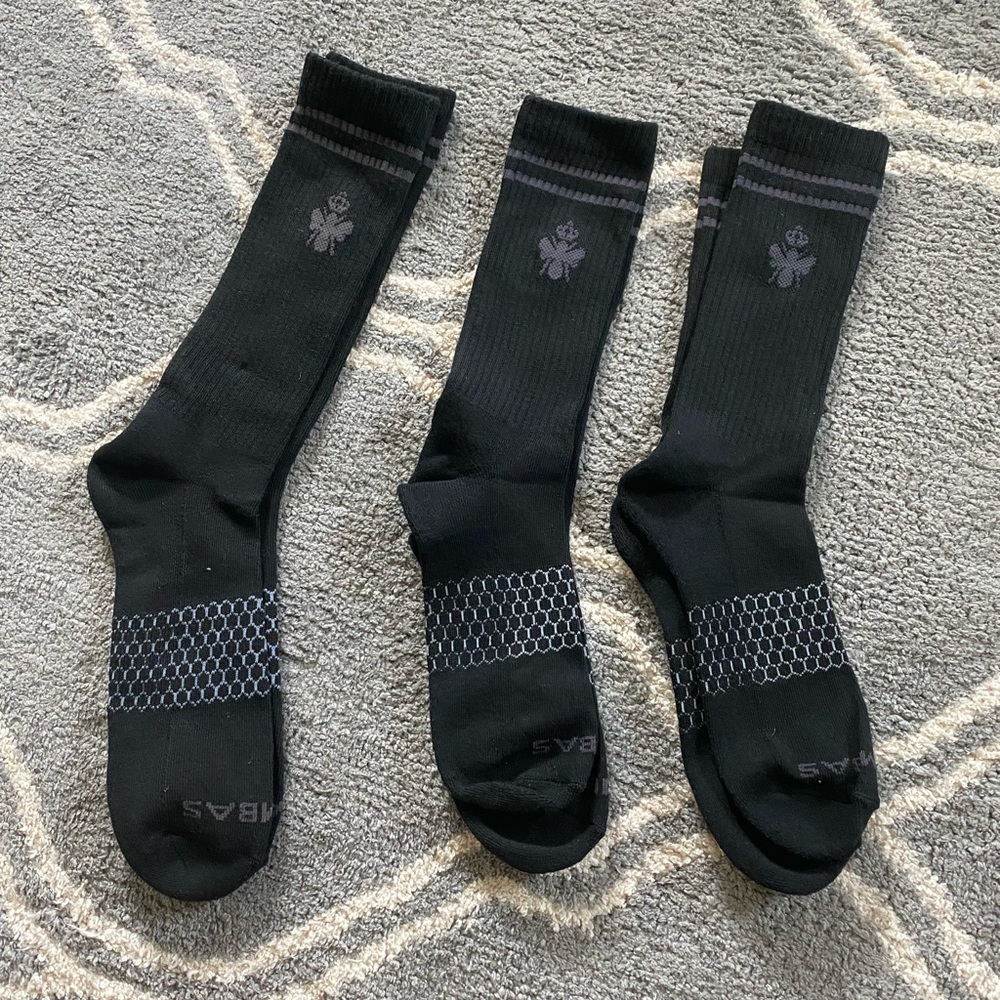 3 pairs of new without tags Bombas